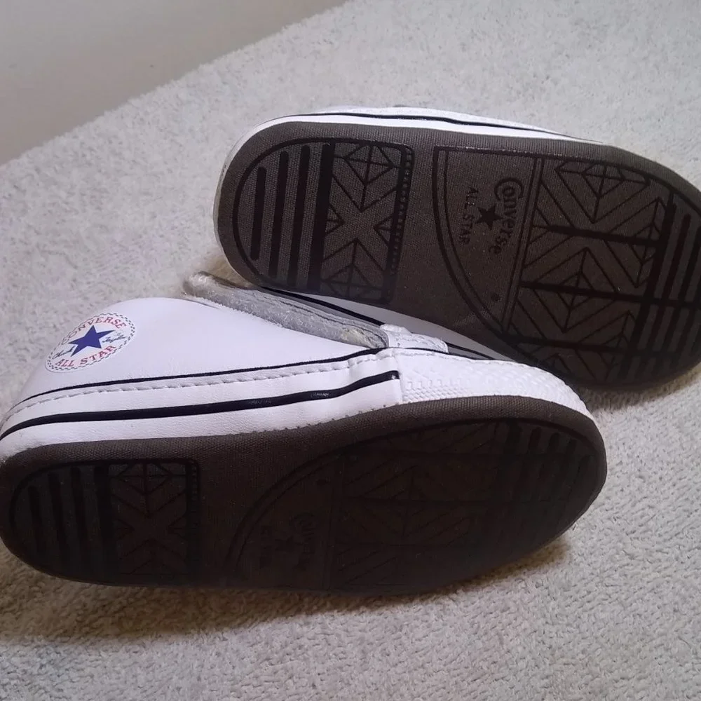 Converse Cribster Mid Baby Shoes White/Natural Ivory/White New Still In Box.....